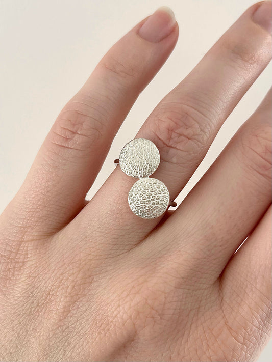 Két orrlenyomatos gyűrű