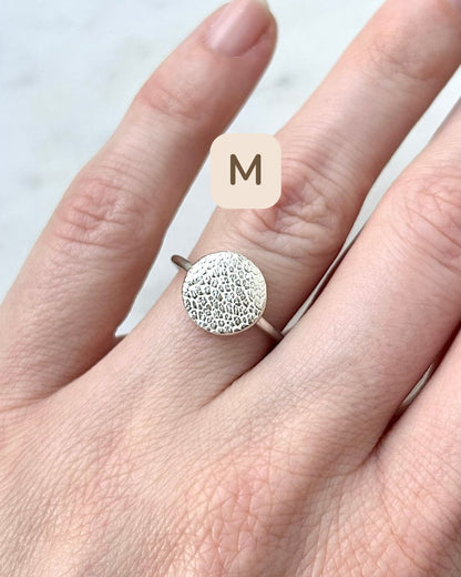 Orrlenyomatos gyűrű