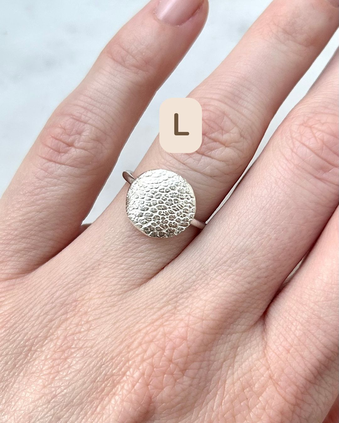 Orrlenyomatos gyűrű